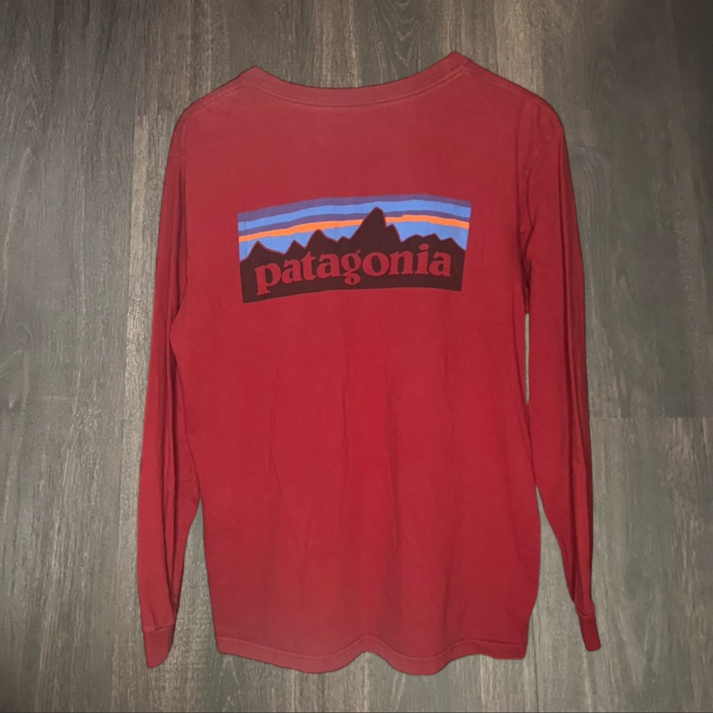 Patagonia Red Long Sleeve Logo Tee‎ | Organic Cotton